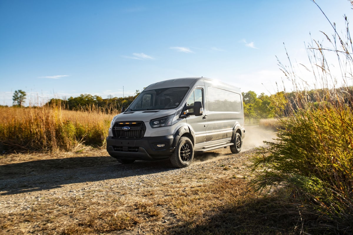 Ford Transit - Sự lựa chọn hoàn hảo dành riêng cho “tín đồ” Camper